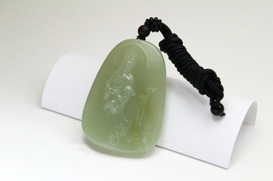 Translucent Green Jade Carved Buddha Amulet/Pendant 和田玉观音挂件/吊坠